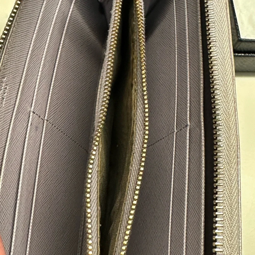 Prada Saffiano Continental Wallet in Lilac Full Inclusion EUC
